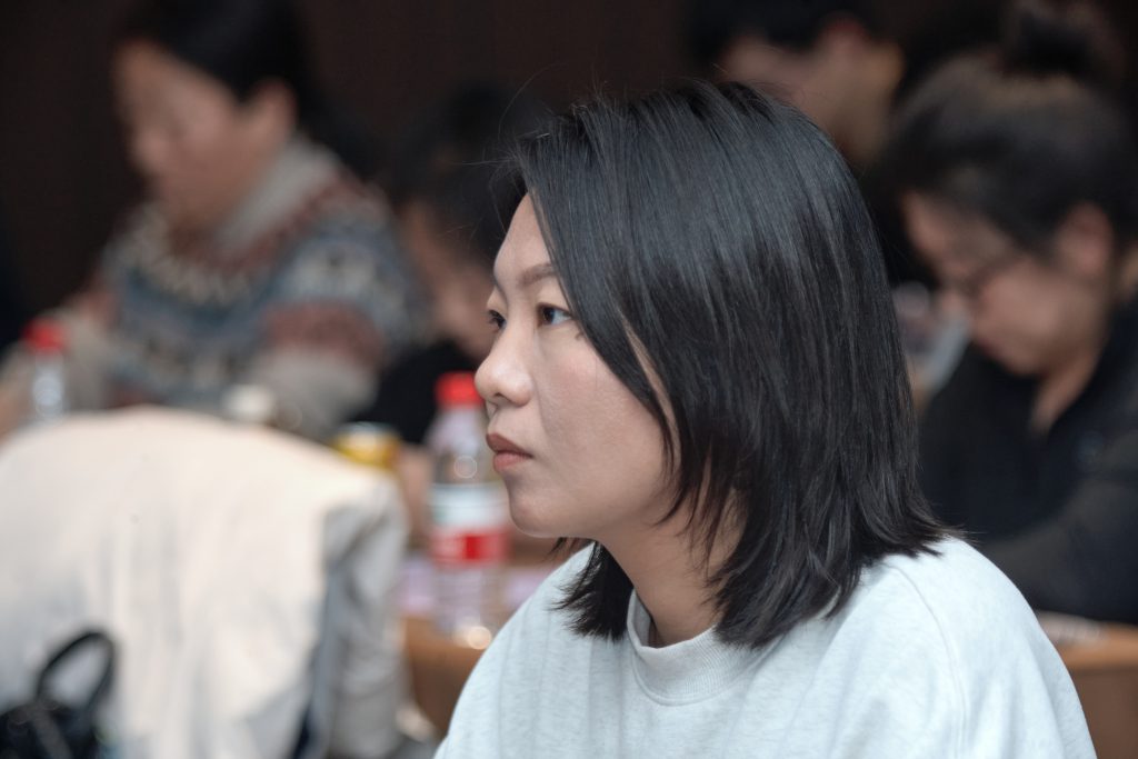 高质量嘉宾采集